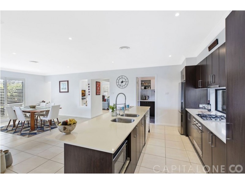 18 Kooindah Boulevard, Wyong NSW 2259