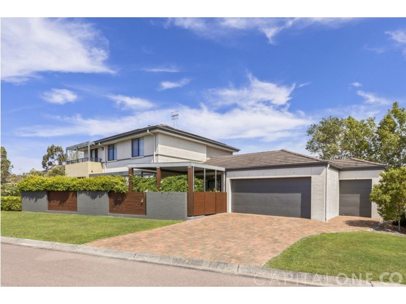 18 Kooindah Boulevard, Wyong NSW 2259