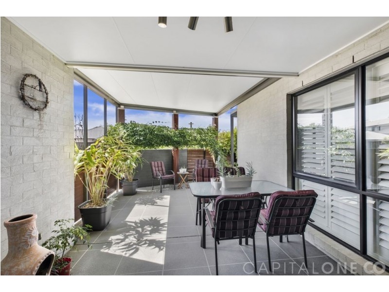 18 Kooindah Boulevard, Wyong NSW 2259