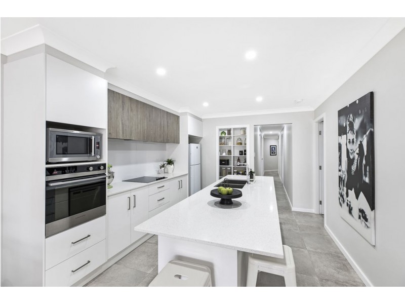 44 Kalulah Avenue, Gorokan NSW 2263