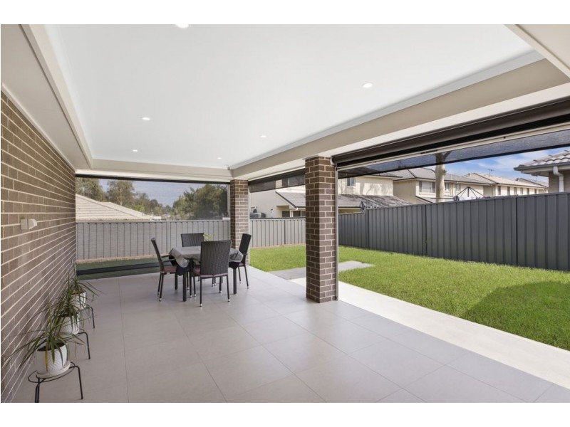 16 Salamander Road, Wadalba NSW 2259