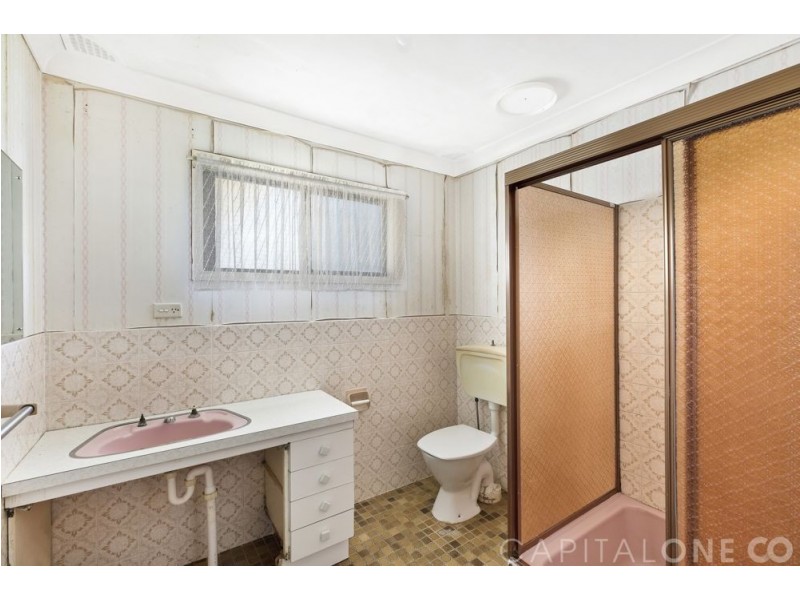 16 Westbrook Parade, Gorokan NSW 2263