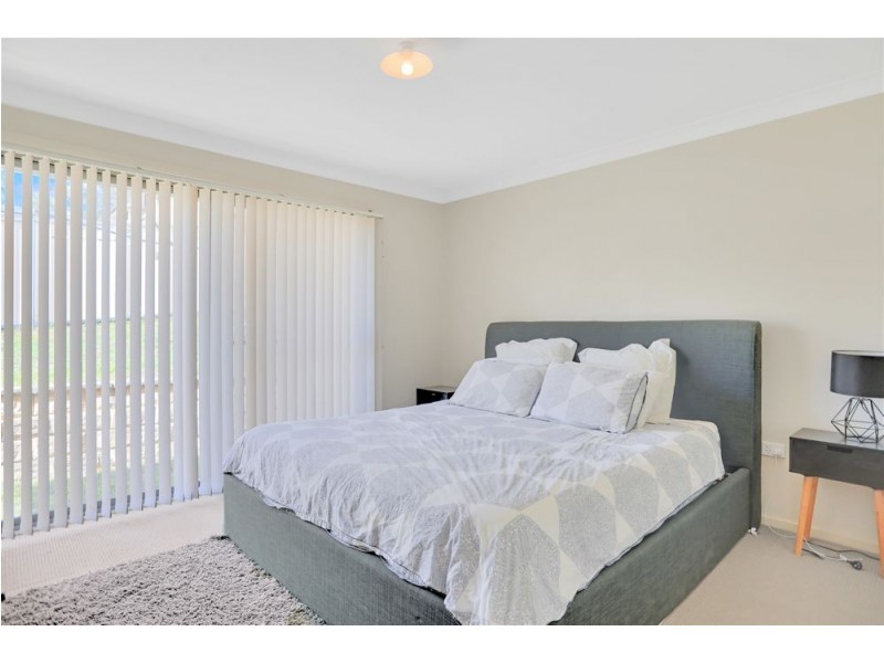 7 Voyager Street, Wadalba NSW 2259