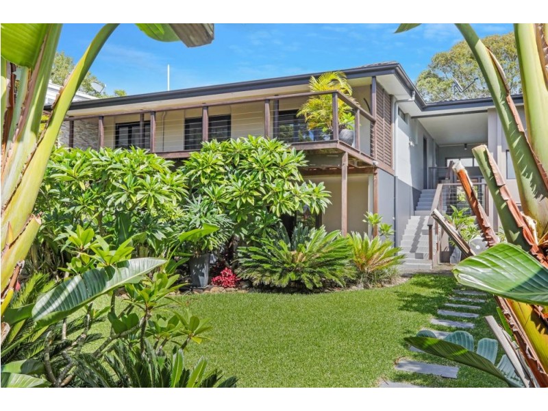 120 Blue Bell Drive, Wamberal NSW 2260