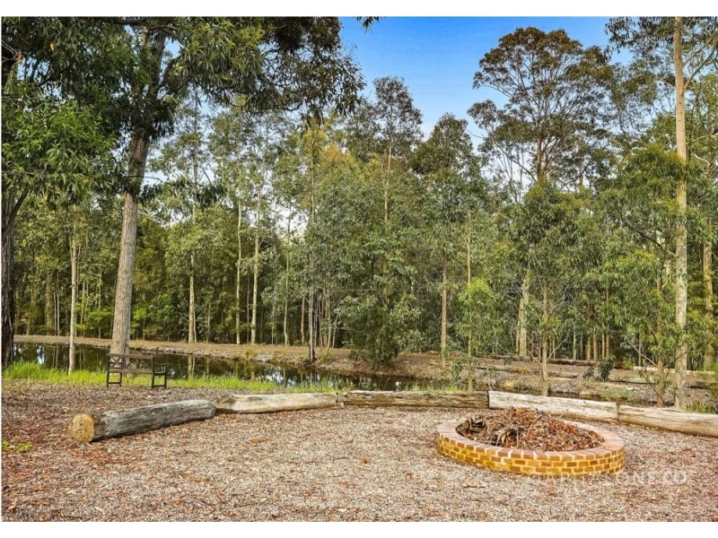 274 Toepfers Road, Wyee NSW 2259