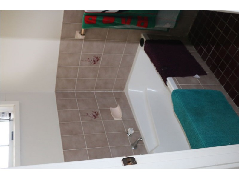 84 Casey Drive, Watanobbi NSW 2259