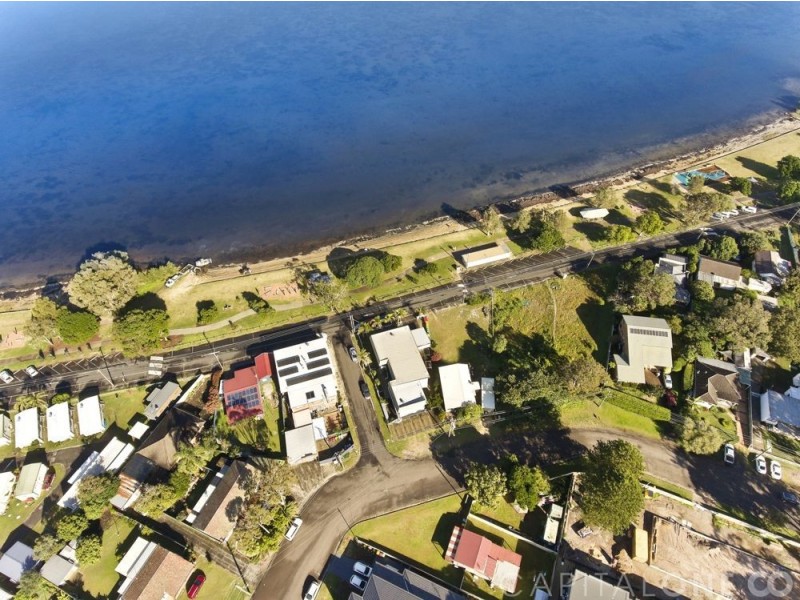 14 Beach Parade, Canton Beach NSW 2263