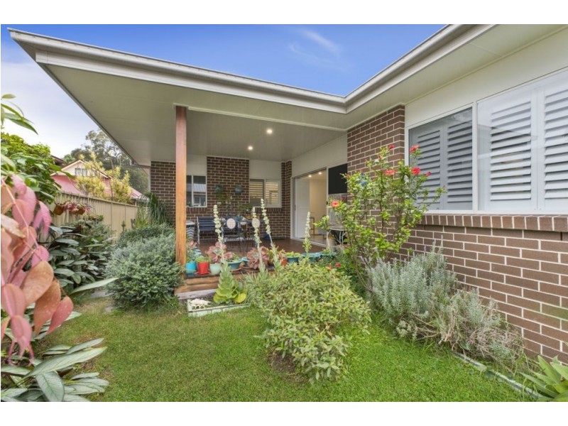 1a Spring Valley Ave, Gorokan NSW 2263