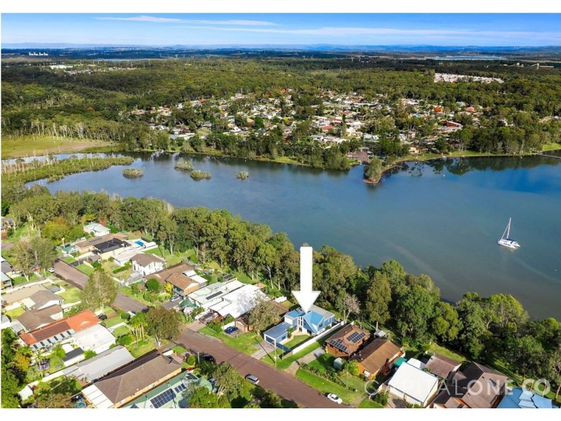 62 Teragalin Drive, Chain Valley Bay NSW 2259