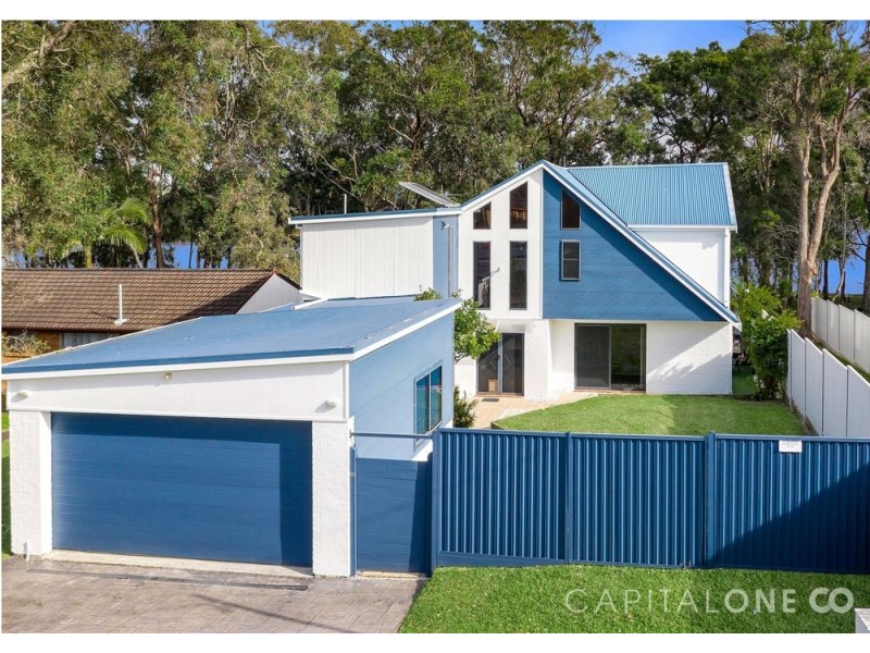 62 Teragalin Drive, Chain Valley Bay NSW 2259
