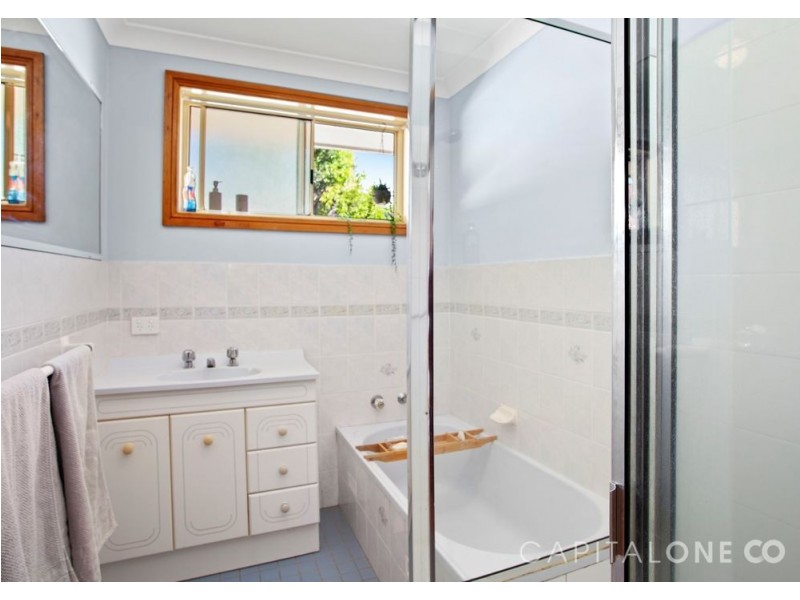 2/4A Leppington Street, Wyong NSW 2259