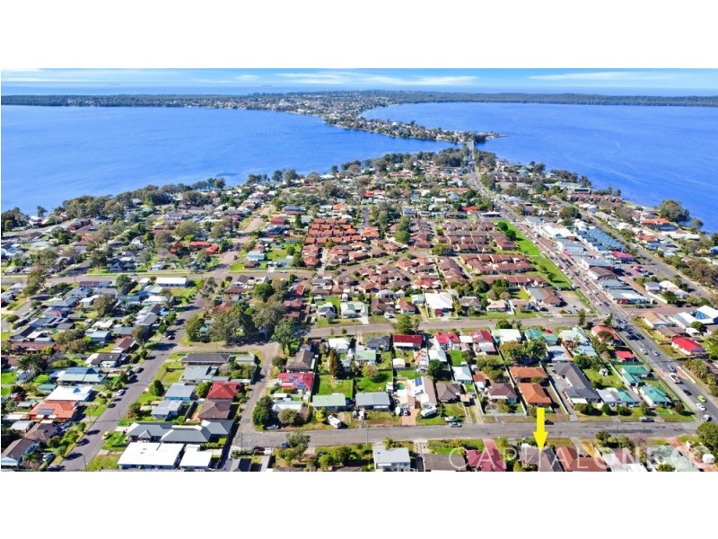 10 Nichols Avenue, Gorokan NSW 2263