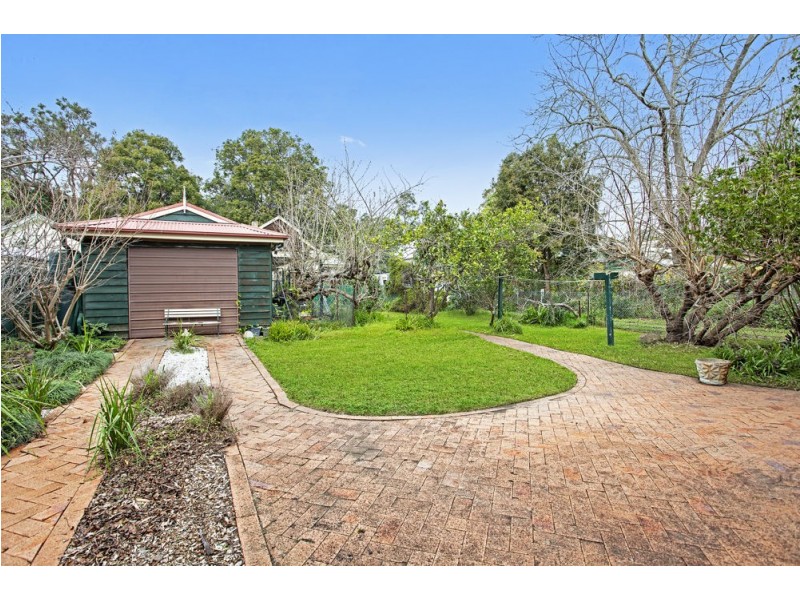 35 Panonia Road, Wyong NSW 2259