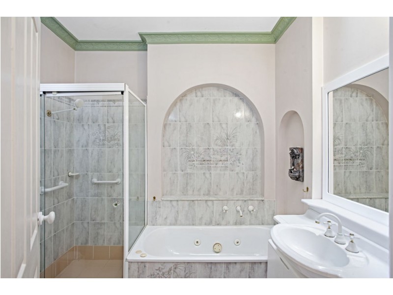 35 Panonia Road, Wyong NSW 2259