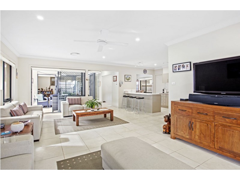 22 Kooindah boulevard, Wyong NSW 2259