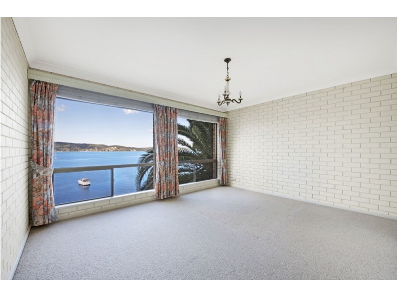 27a Coogee Road, Point Clare NSW 2250
