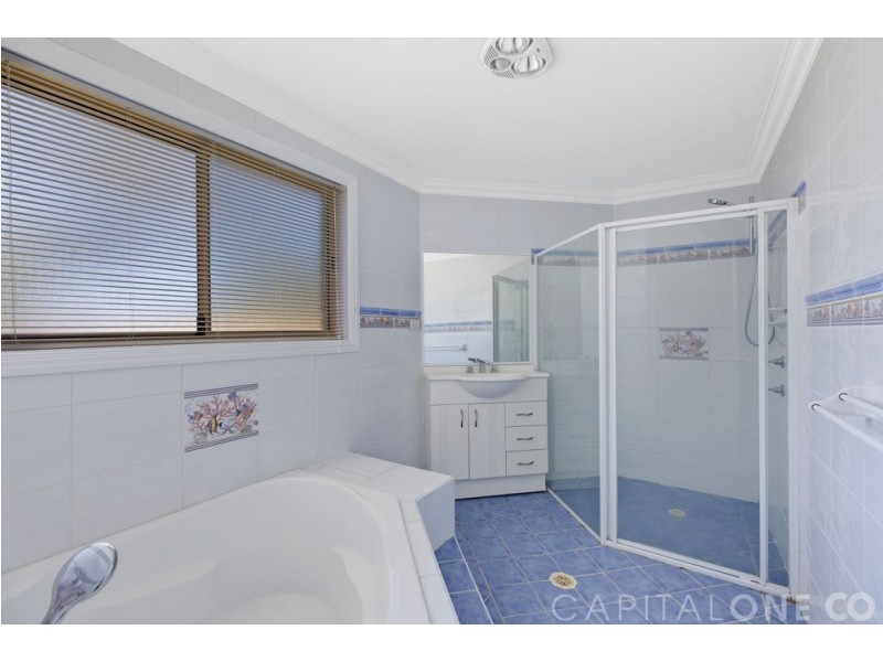 1 Crowe Street, Lake Haven NSW 2263