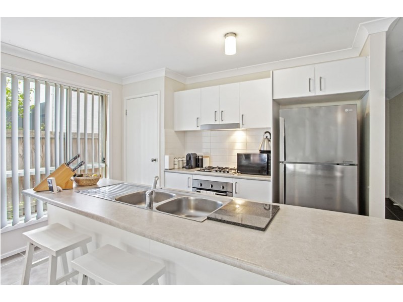 33 Championship Drive, Wyong NSW 2259