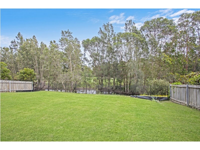 33 Championship Drive, Wyong NSW 2259
