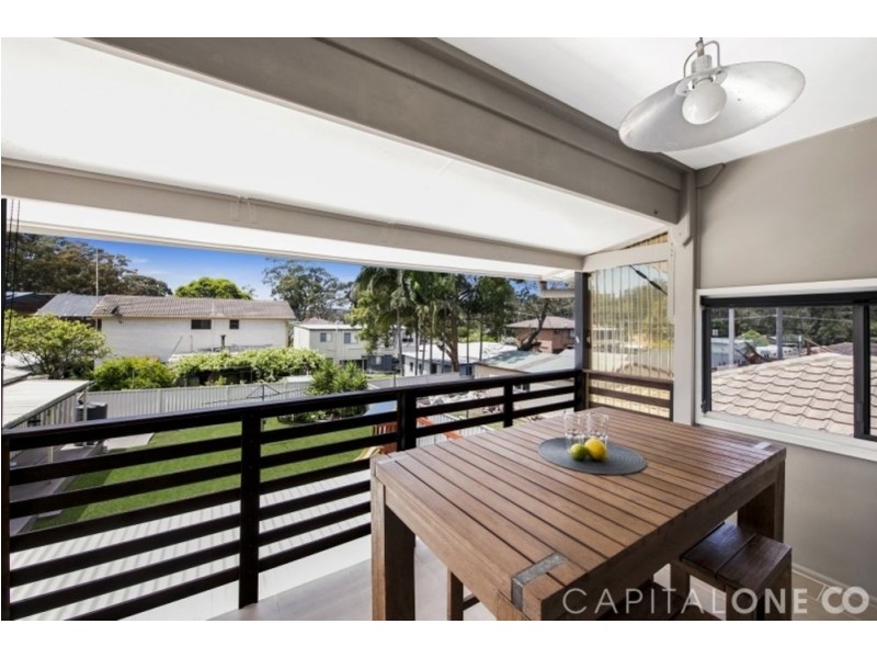 76 Winbin Crescent, Gwandalan NSW 2259