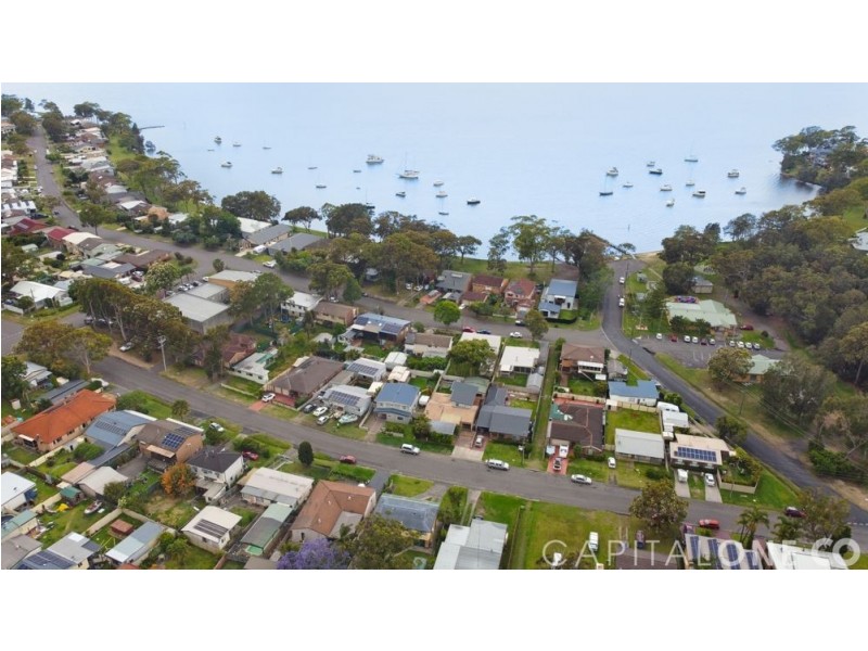 76 Winbin Crescent, Gwandalan NSW 2259