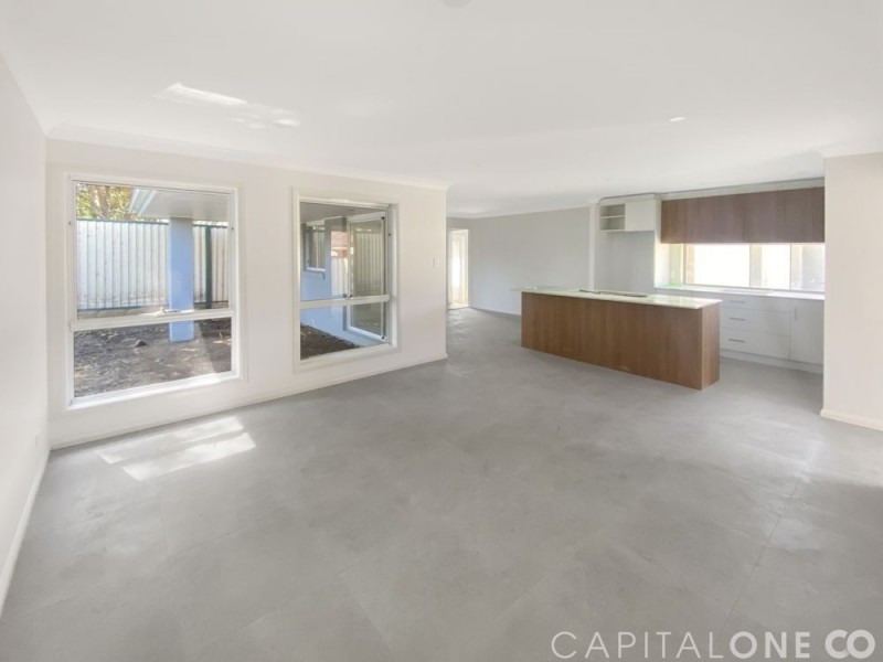 4a Manuka Parade, Gorokan NSW 2263