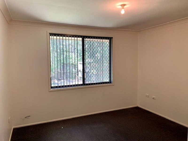 581 Pacific Highway, Wadalba NSW 2259