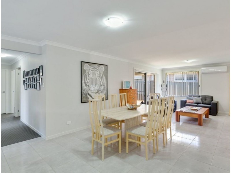 32 Rein Drive, Wadalba NSW 2259