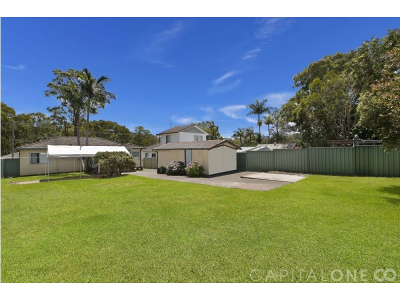 61 Cadonia Road, Tuggerawong NSW 2259