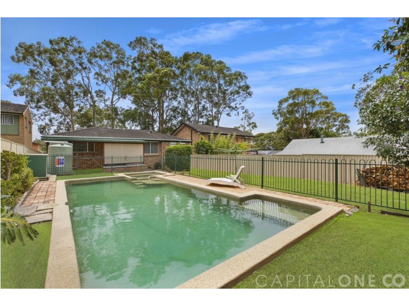 8 Wondaboyne Avenue, Charmhaven NSW 2263