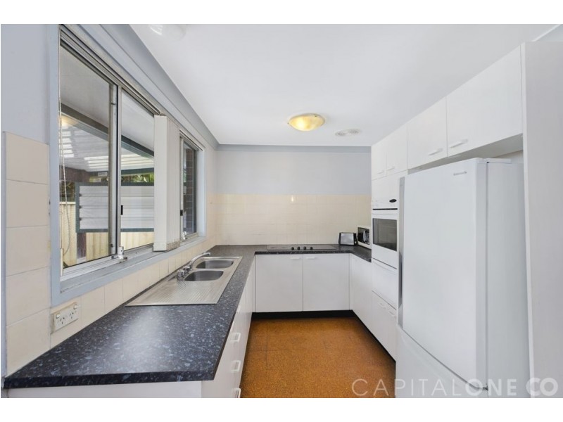 8 Wondaboyne Avenue, Charmhaven NSW 2263