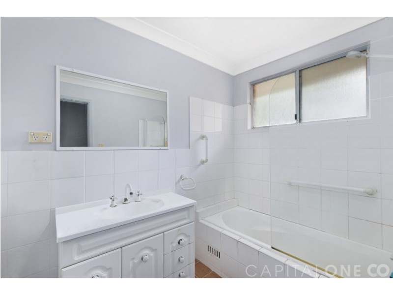 8 Wondaboyne Avenue, Charmhaven NSW 2263