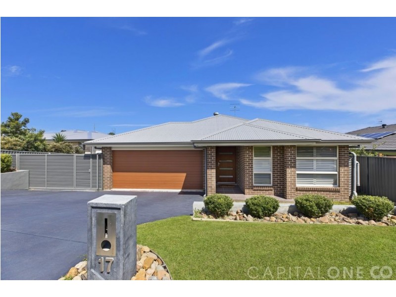 17 Mogo Close, Blue Haven NSW 2262