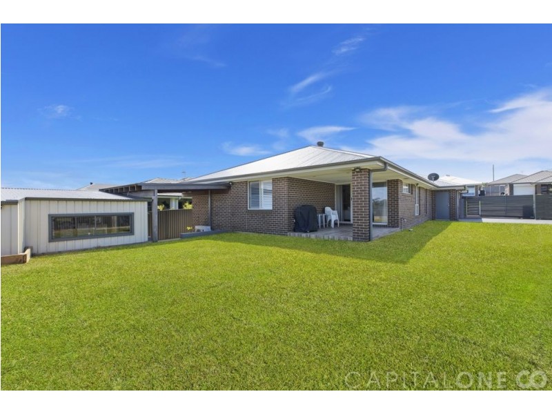 17 Mogo Close, Blue Haven NSW 2262