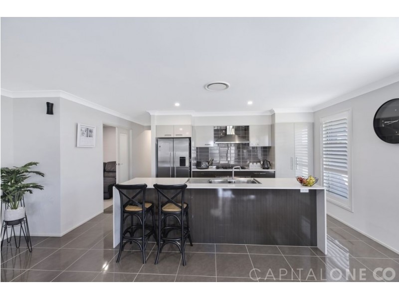 17 Mogo Close, Blue Haven NSW 2262
