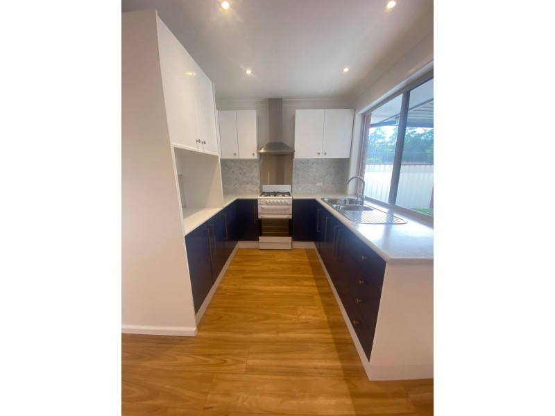 99 Bottlebrush Drive, Glenning Valley NSW 2261