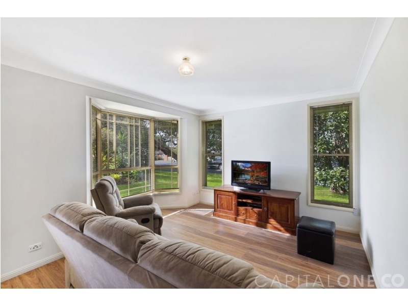 4/2 Nichols Avenue, Gorokan NSW 2263