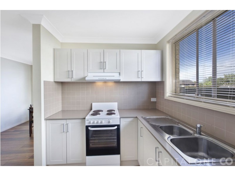 4/2 Nichols Avenue, Gorokan NSW 2263