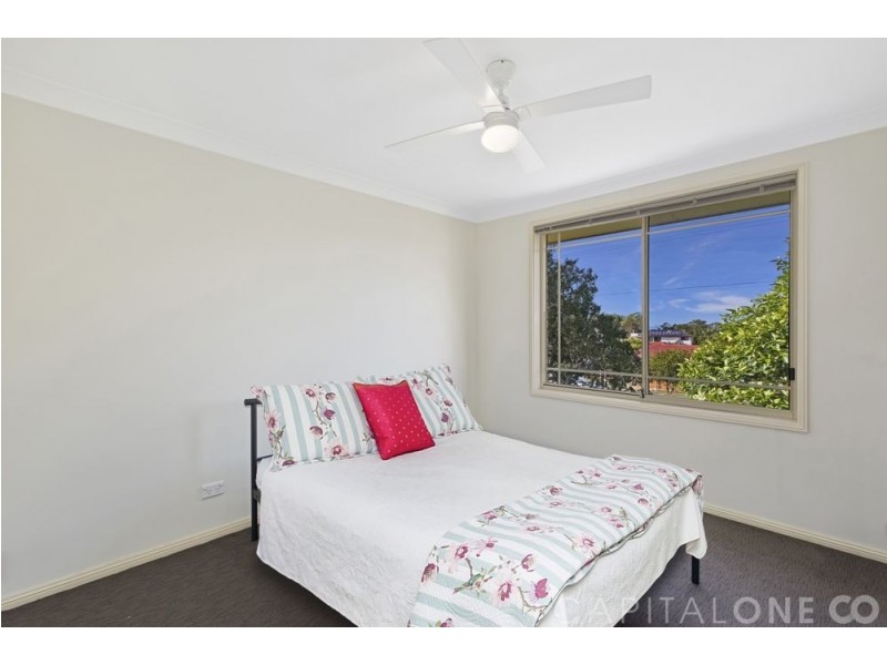 4/2 Nichols Avenue, Gorokan NSW 2263