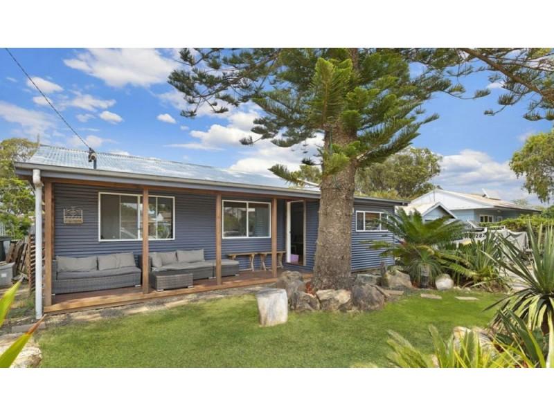 192 Scenic Drive, Budgewoi NSW 2262