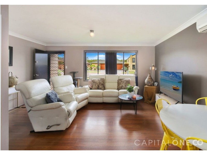 50 Elizabeth Bay Drive, Lake Munmorah NSW 2259