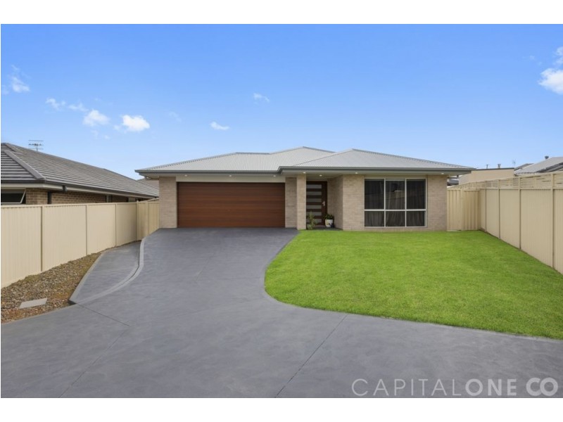 24 Mogo Close, Blue Haven NSW 2262