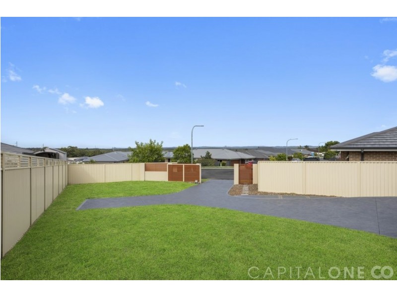 24 Mogo Close, Blue Haven NSW 2262