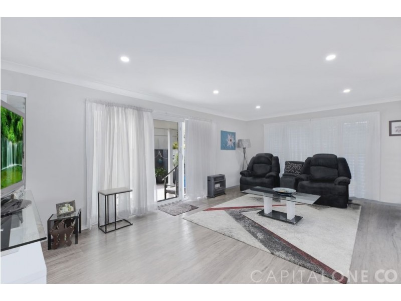 24 Malvina Parade, Gorokan NSW 2263