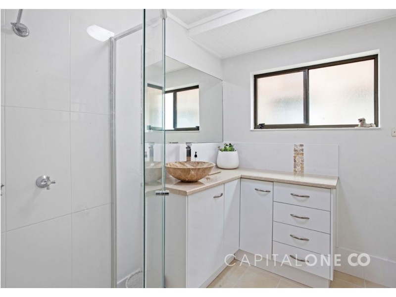 21 Masefield Avenue, Bateau Bay NSW 2261