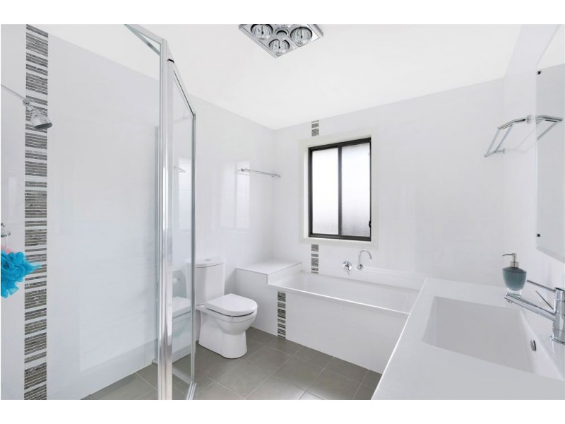 1/17-19 Natasha Place, Woongarrah NSW 2259