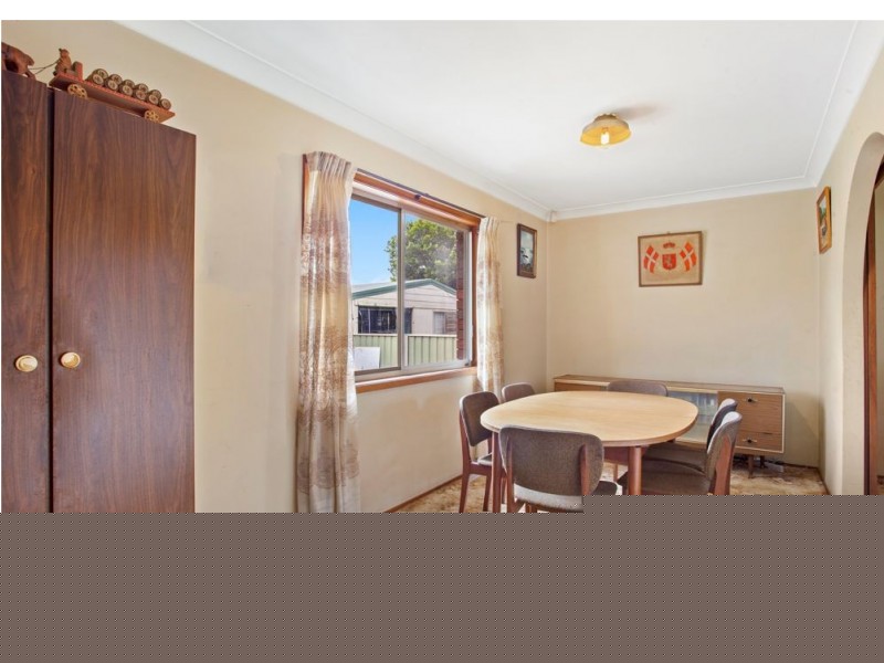 22 Glenlake Avenue, Toukley NSW 2263