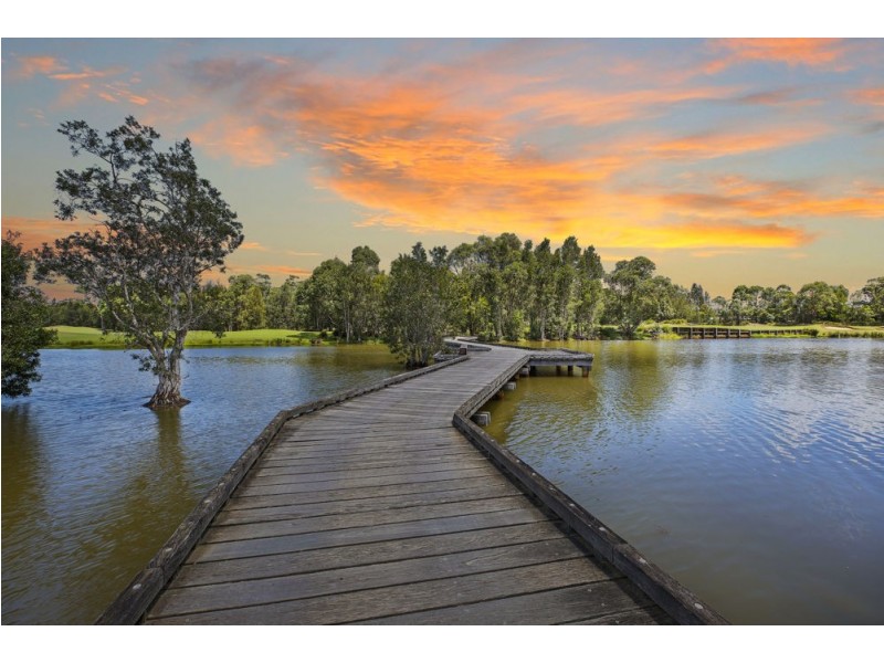 12 Gallery Circuit, Wyong NSW 2259