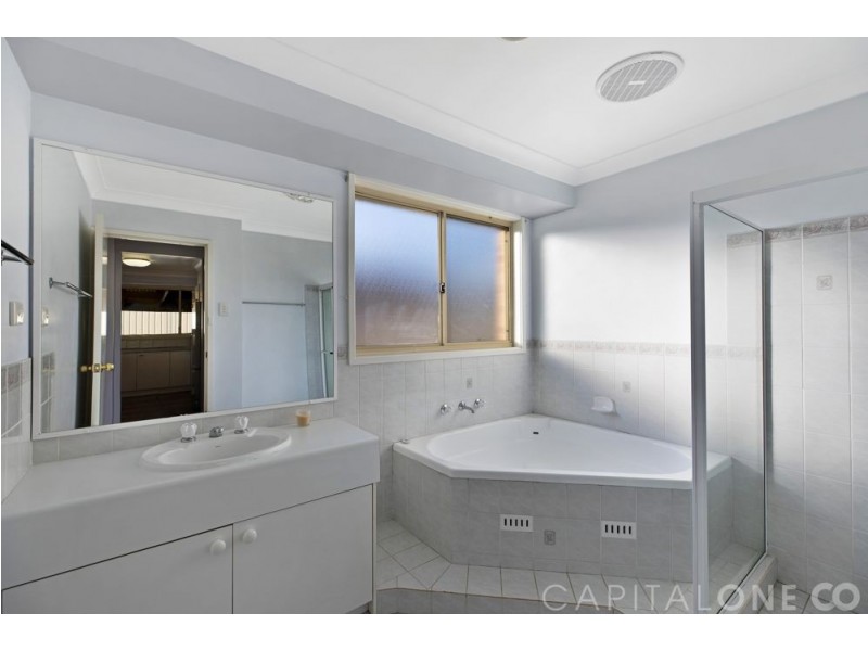 4 Gorman Close, Watanobbi NSW 2259