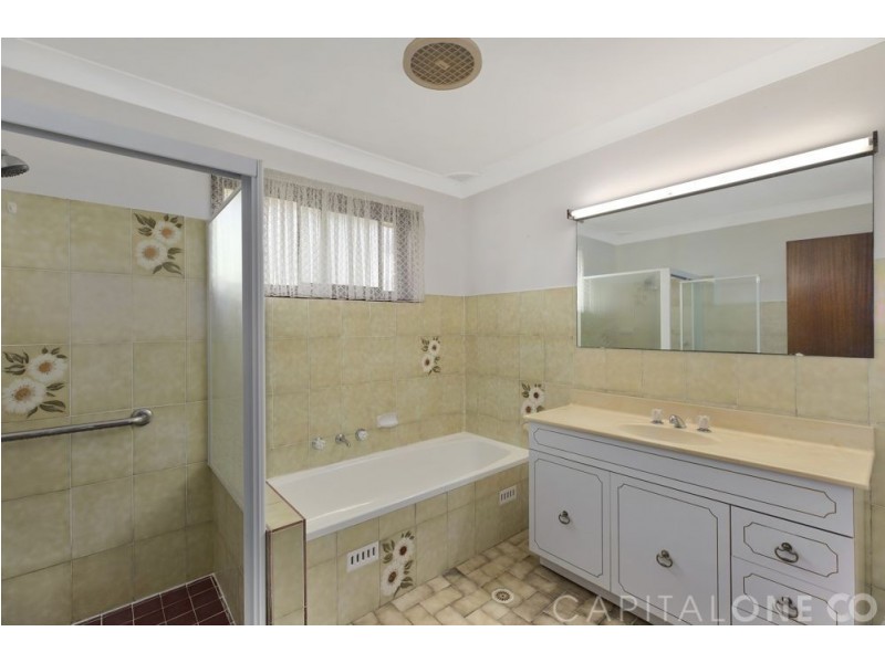 11 Hillsdale Close, Gorokan NSW 2263